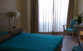 Aphrodite Beach Club 4*